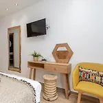 Galazia Hotel apartamentowy Naxos City