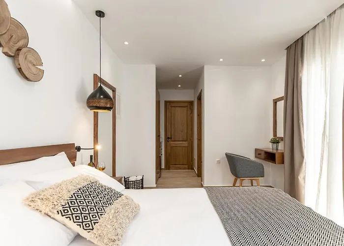 Galazia Boutique Naxos City